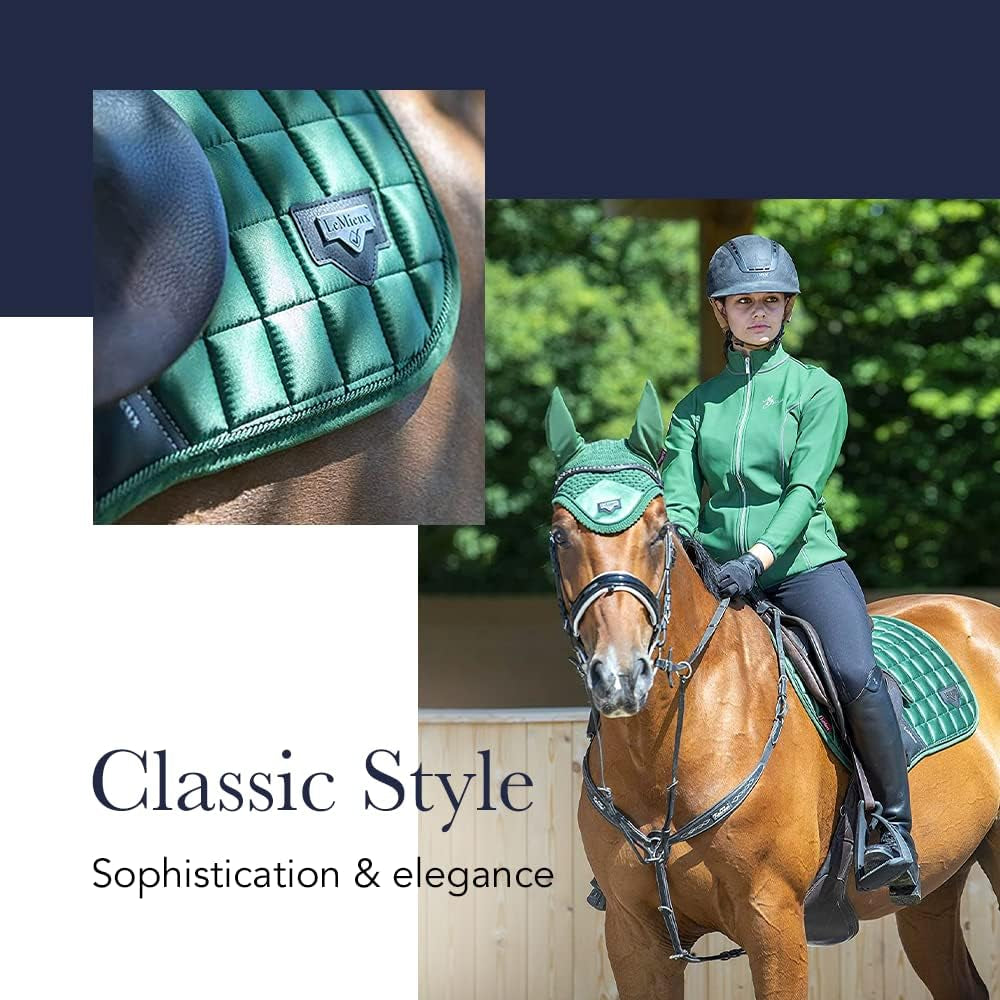 Close Contact Saddle Pad - English Saddle Pads for Horses - Equestrian Riding Equipment and Accessories